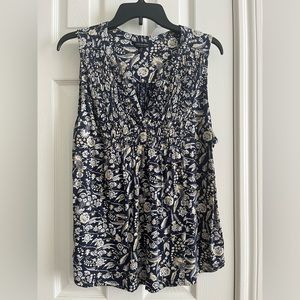 Cute Floral Sleeveless Blouse
